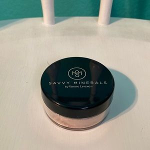 NWT Savvy Minerals Foundation Cool No.2